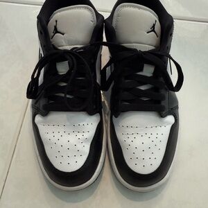 Nike Jordan Sneakers